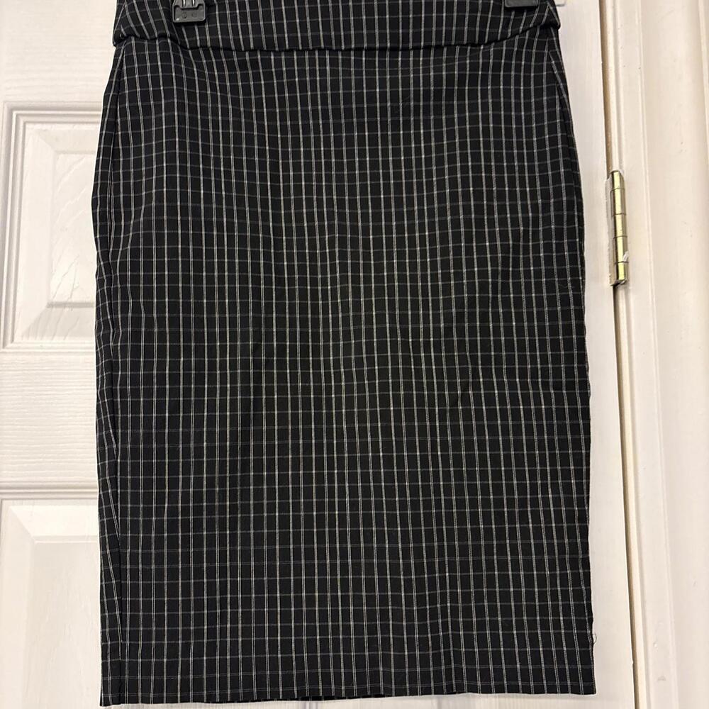 Elle Pull On Women's Black/White Stretch Pencil Skirt Size: Small Work Business
